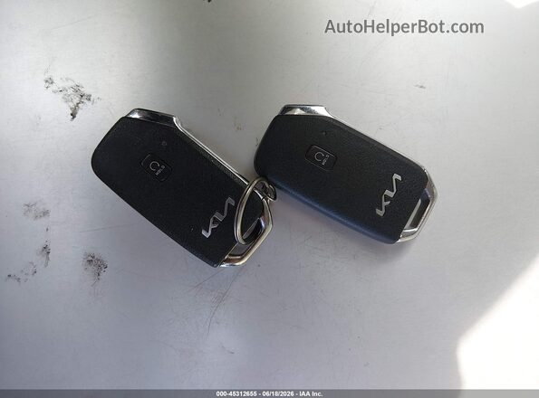 5XYP5DHC4NG228025 2022 KIA TELLURIDE Gray Widok deski rozdzielczej