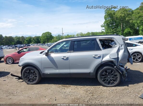 5XYP5DHC6NG277212 2022 KIA TELLURIDE Gray Widok wnętrza 360 stopni