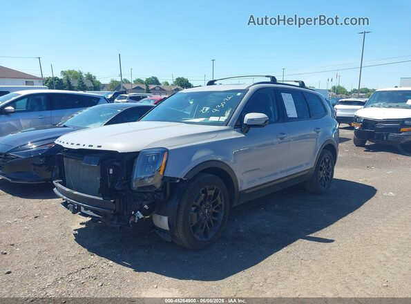 5XYP5DHCXNG240356 2022 KIA TELLURIDE Gray Vista tres cuartos delantera izquierda