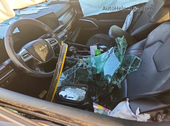 5XYP64GC5SG577267 2025 KIA TELLURIDE Black Widok wnętrza z przodu