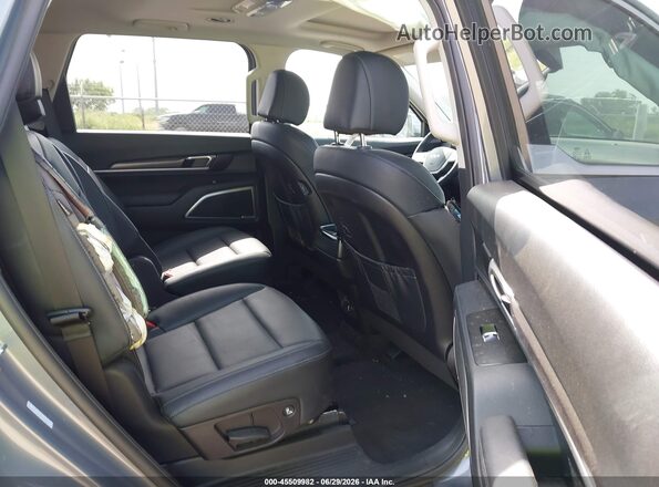 5XYP64GC8SG703458 2025 KIA TELLURIDE Gray VIN կոդի պիտակի տեսք