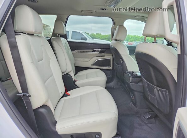 5XYP64HC4MG140345 2021 KIA TELLURIDE White Vista interior trasera