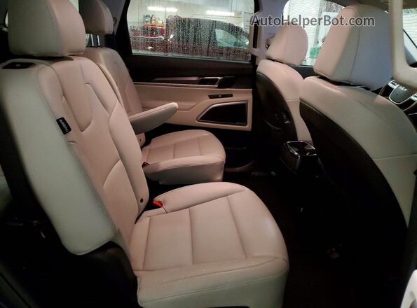 5XYP6DGC0RG531985 2024 KIA TELLURIDE Blue უკანა სალონის ხედი