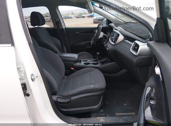 5XYPG4A30GG086165 2016 KIA SORENTO White Սալոնի դիմացի տեսք