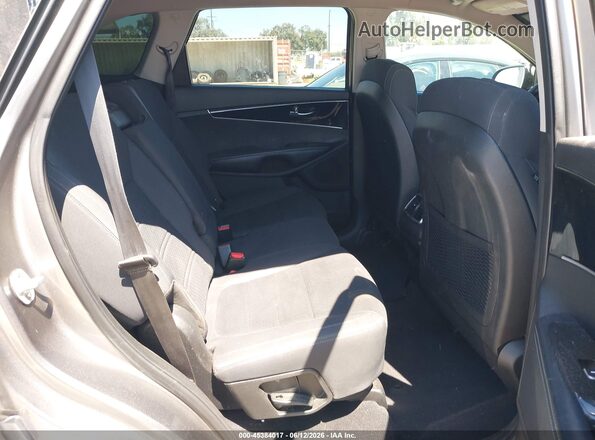 5XYPG4A31HG259449 2017 KIA SORENTO Gray VIN sticker view