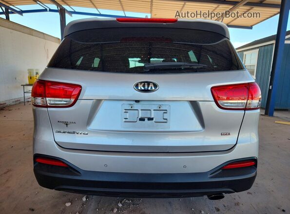 5XYPG4A33GG092865 2016 KIA SORENTO Silver 