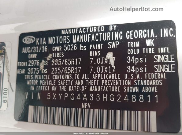 5XYPG4A33HG248811 2017 KIA SORENTO White 