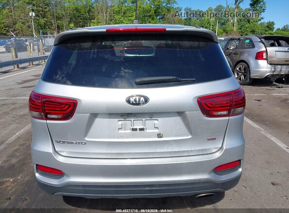 5XYPG4A38KG562218 2019 KIA SORENTO Silver 