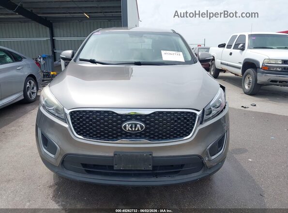 5XYPG4A39GG101794 2016 KIA SORENTO Gray Սարքավորումների վահանակի տեսք