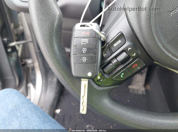 5XYPG4A39GG101794 2016 KIA SORENTO Gray Առջևի վահանակի տեսք