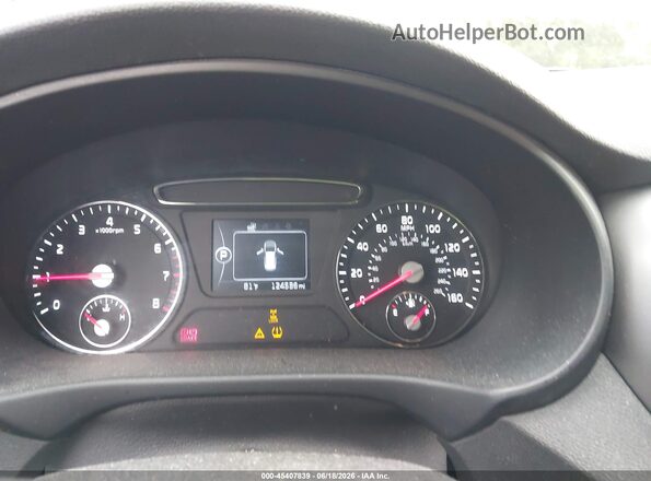 5XYPGDA30GG024345 2016 KIA SORENTO Silver Вид задніх сидінь