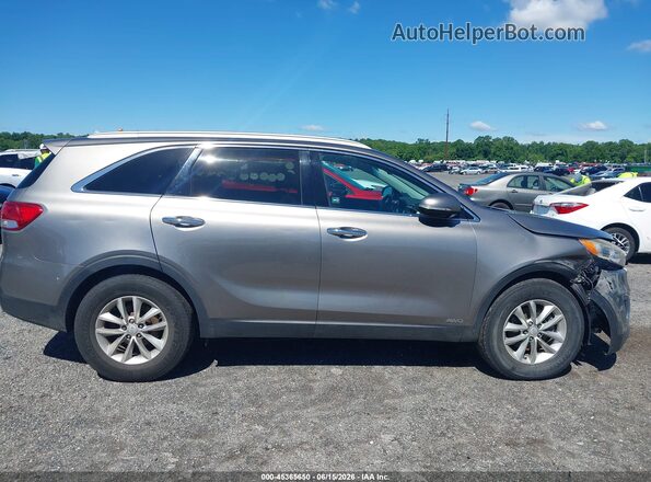 5XYPGDA30GG061671 2016 KIA SORENTO Серый Вид задней части салона