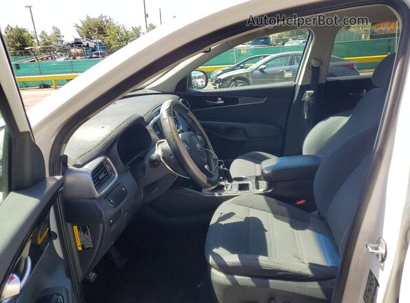 5XYPGDA30GG067325 2016 KIA SORENTO White Սալոնի դիմացի տեսք