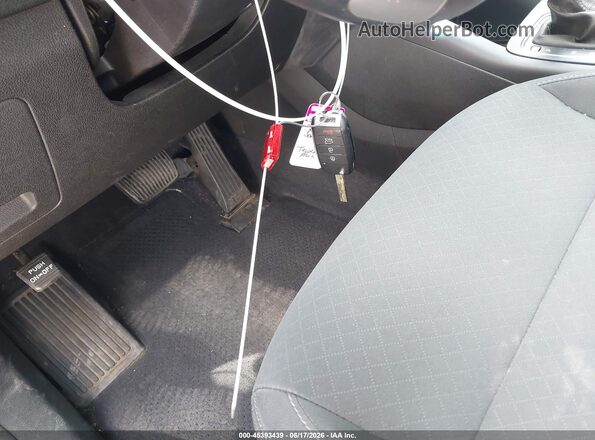 5XYPGDA30HG337431 2017 KIA SORENTO Gray Vista del salpicadero