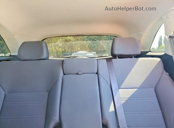 5XYPGDA30KG597223 2019 KIA SORENTO Silver Հետևի նստատեղերի տեսք