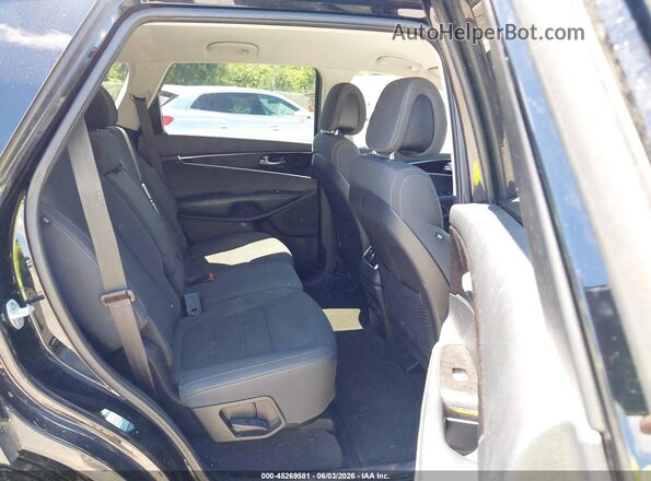 5XYPGDA32GG158256 2016 KIA SORENTO Black Widok naklejki z numerem VIN