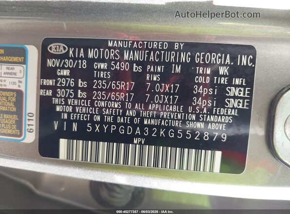 5XYPGDA32KG552879 2019 KIA SORENTO Gray Engine compartment view