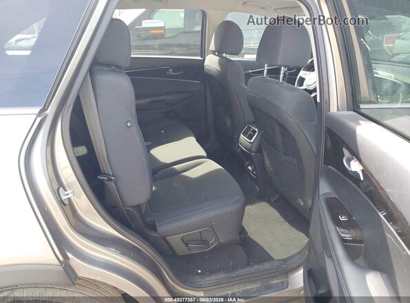 5XYPGDA32KG552879 2019 KIA SORENTO Gray VIN sticker view