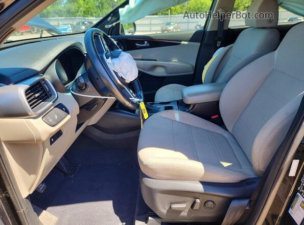 5XYPGDA33LG673230 2020 KIA SORENTO Black Widok wnętrza z przodu