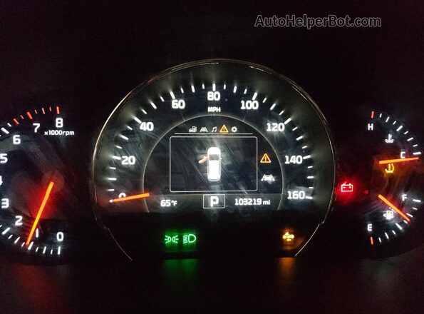 5XYPGDA34HG246677 2017 KIA SORENTO White 