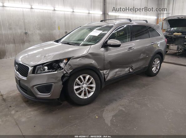 5XYPGDA34HG284880 2017 KIA SORENTO Серый Передняя левая четверть