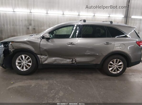 5XYPGDA34HG284880 2017 KIA SORENTO Серый 