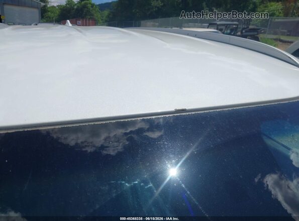 5XYPGDA34JG392244 2018 KIA SORENTO White 