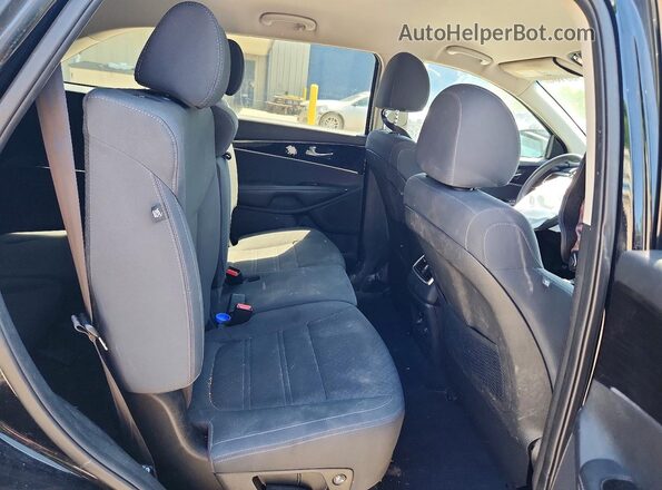 5XYPGDA35LG653044 2020 KIA SORENTO Black Սալոնի հետևի տեսք