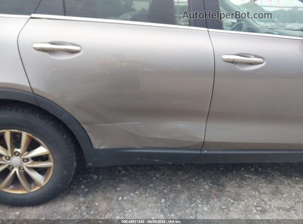 5XYPGDA3XGG014292 2016 KIA SORENTO Gray Vista frontal