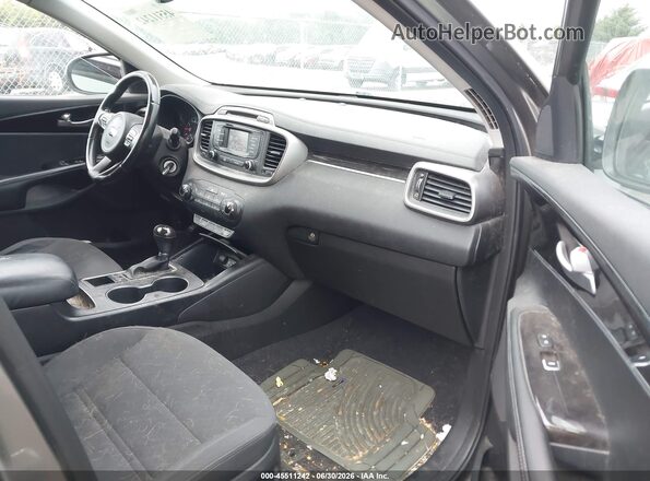 5XYPGDA3XGG014292 2016 KIA SORENTO Gray Vista interior delantera