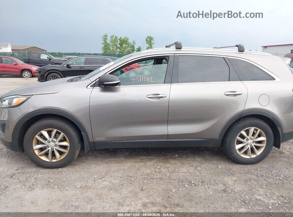 5XYPGDA3XGG014292 2016 KIA SORENTO Gray Vista interior de 360 grados