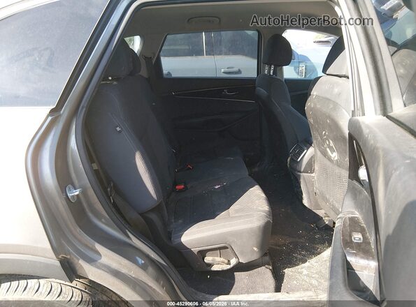 5XYPGDA3XJG373388 2018 KIA SORENTO Gray Vista de la etiqueta del VIN