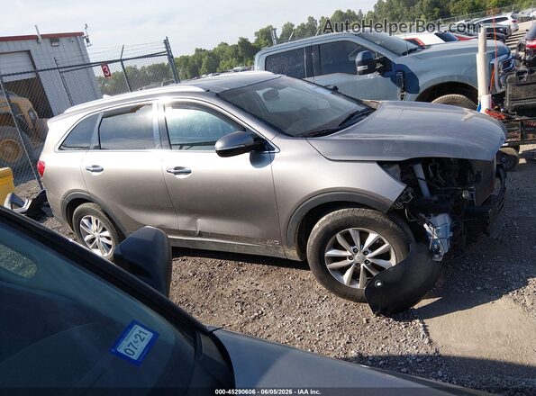 5XYPGDA3XJG373388 2018 KIA SORENTO Gray Vista interior de 360 grados