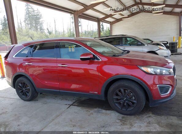 5XYPGDA52HG191373 2017 KIA SORENTO Red Вид задньої частини салону