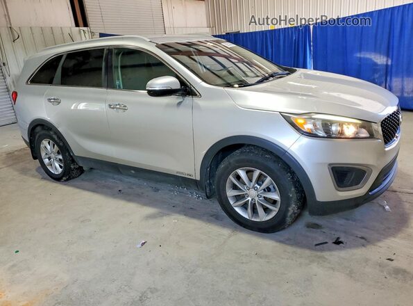 5XYPGDA55GG109022 2016 KIA SORENTO Silver Front right