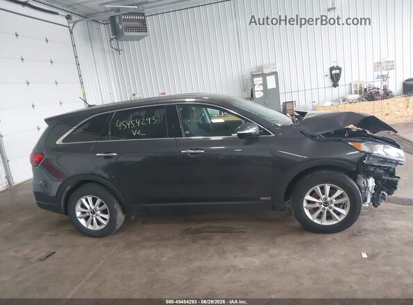 5XYPGDA55KG483526 2019 KIA SORENTO Gray Vista interior trasera