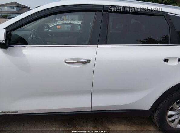 5XYPGDA56GG113127 2016 KIA SORENTO White Սալոնի 360 աստիճան տեսք