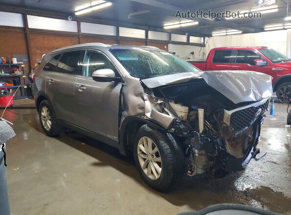 5XYPGDA57HG208541 2017 KIA SORENTO Gray Delantero derecho