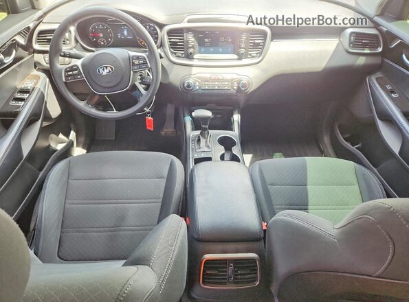 5XYPGDA5XLG678085 2020 KIA SORENTO Gray Dashboard view