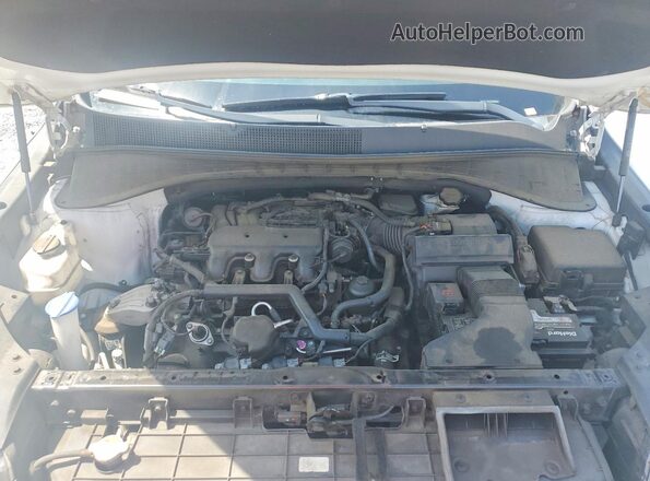 5XYPH4A52JG359063 2018 KIA SORENTO White Engine compartment view