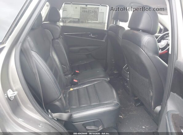 5XYPH4A55HG293439 2017 KIA SORENTO Beige 