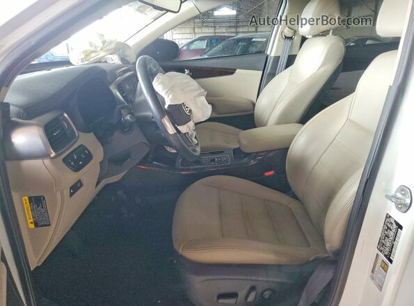 5XYPH4A56HG304318 2017 KIA SORENTO White წინა სალონის ხედი