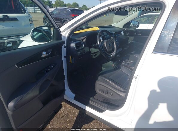 5XYPH4A58JG396456 2018 KIA SORENTO White 