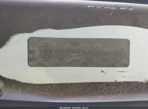 5XYPHDA13JG356993 2018 KIA SORENTO White Widok komory silnika