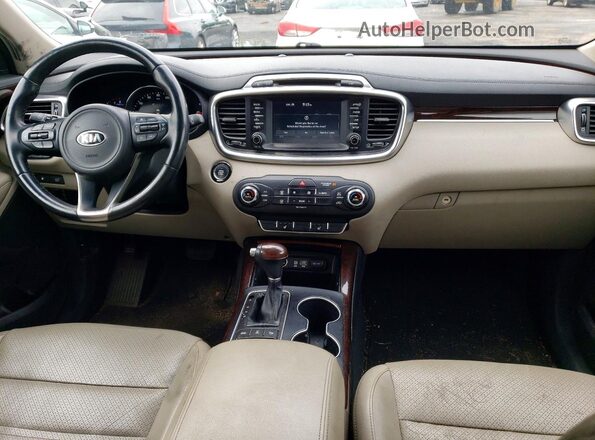 5XYPHDA53JG417567 2018 KIA SORENTO White Widok deski rozdzielczej