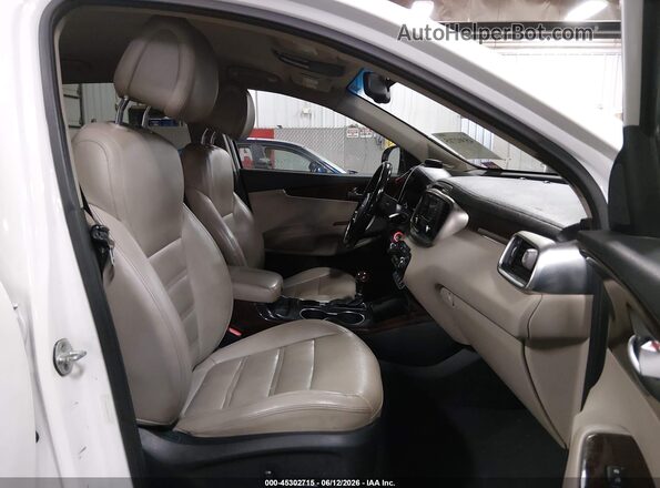 5XYPHDA55GG030432 2016 KIA SORENTO White Սալոնի դիմացի տեսք