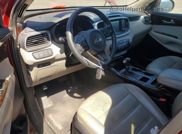 5XYPHDA57HG300682 2017 KIA SORENTO Красный Вид панели приборов