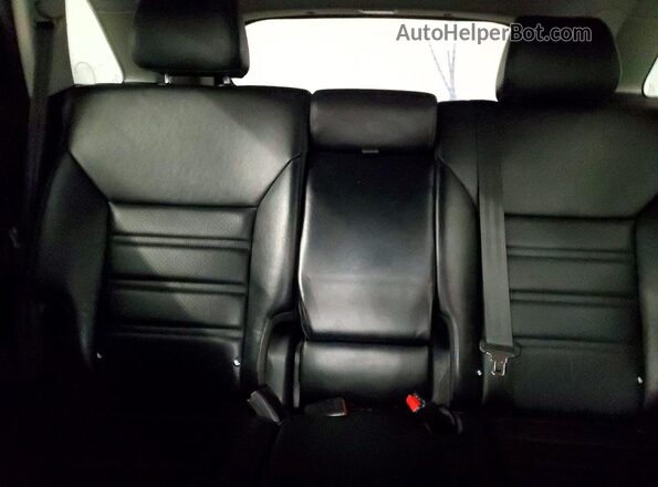 5XYPHDA58KG455832 2019 KIA SORENTO Maroon Rear seats view