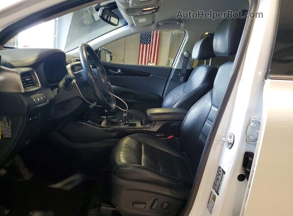5XYPHDA59HG205055 2017 KIA SORENTO White 