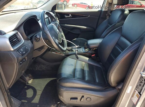 5XYPHDA5XLG706397 2020 KIA SORENTO Gray Front interior view